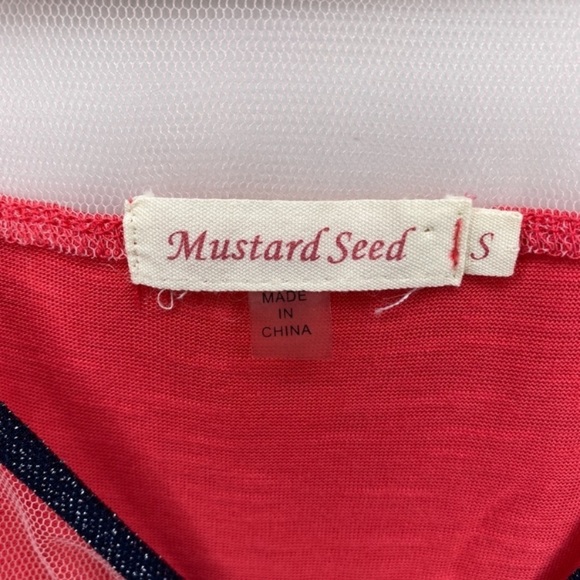 ⭐️2/$35⭐️ Mustard Seed Coral and Navy Blue Sparkle Mesh Neckline Top - Picture 6 of 7